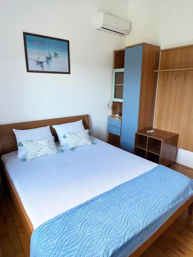 반졸레 Domus Maria With Swimming Pool And Free Parking 빌라 외부 사진